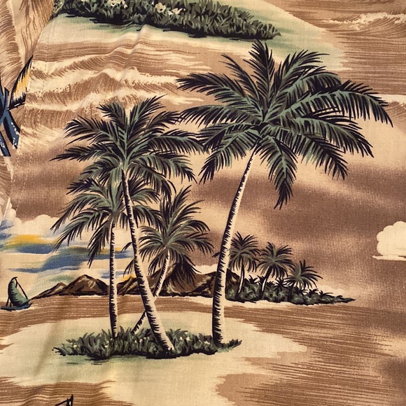 Chaps Ralph Lauren tropical button down shirt. XL tan green blue yellow black - Picture 7 of 7